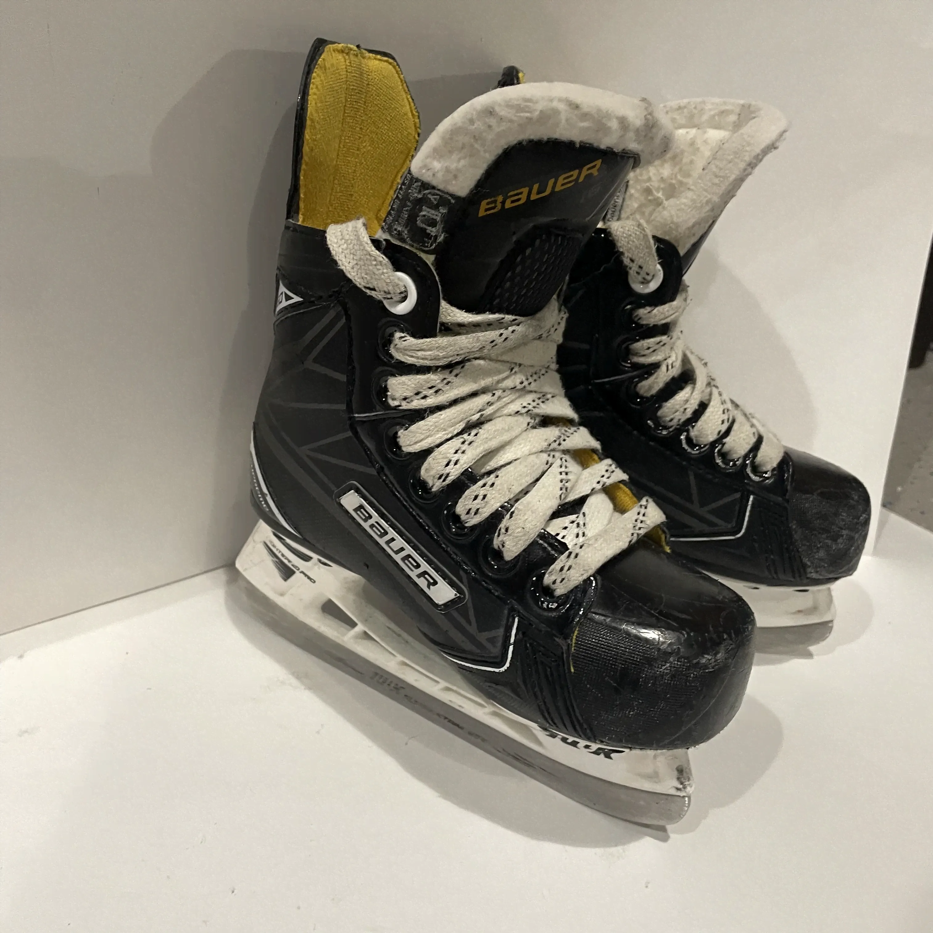 Коньки Bauer supreme s160